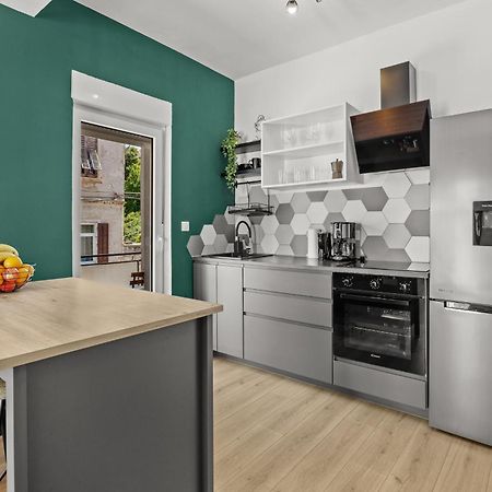 Green Oasis New Apartment プーラ エクステリア 写真