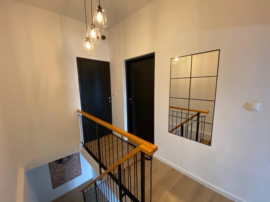 Green Oasis New Apartment プーラ エクステリア 写真