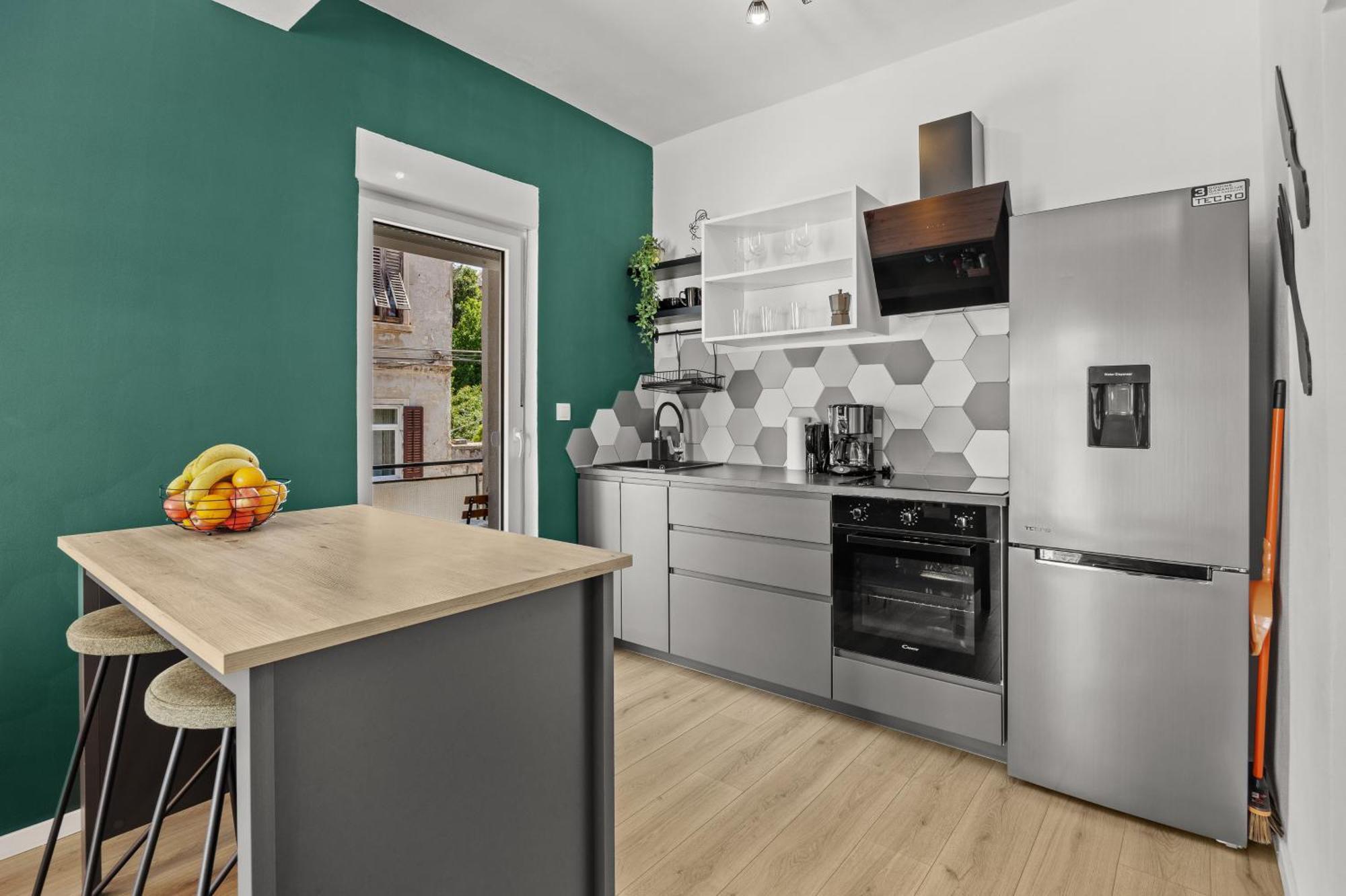 Green Oasis New Apartment プーラ エクステリア 写真