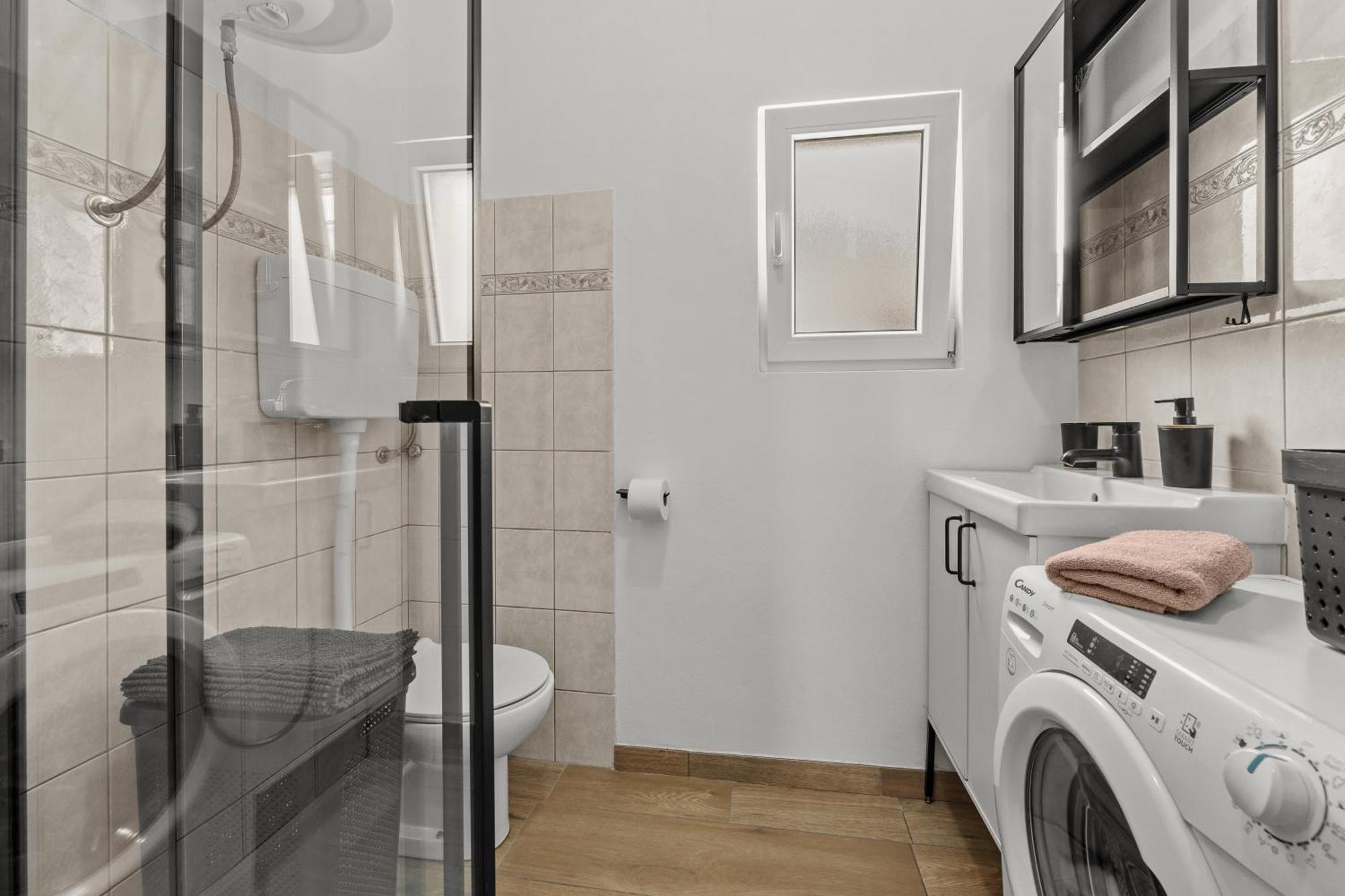 Green Oasis New Apartment プーラ エクステリア 写真
