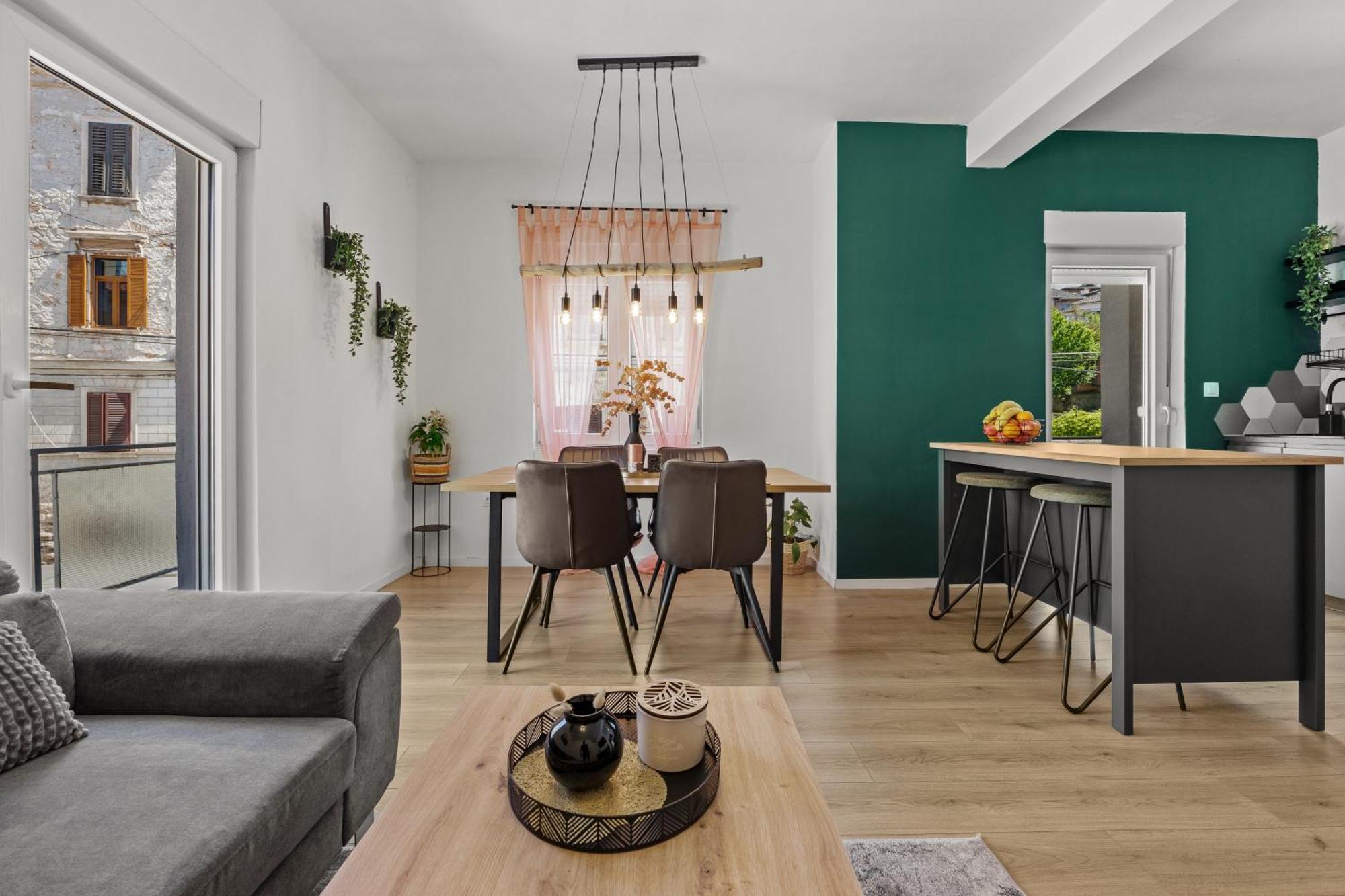 Green Oasis New Apartment プーラ エクステリア 写真